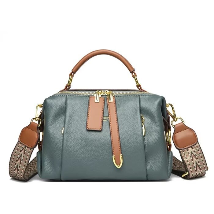Valmerra Vogue Handbag - Image 3