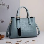 Valmerra Nova  Handbag - Image 3