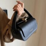Valmerra Luxuria Handbag - Image 4
